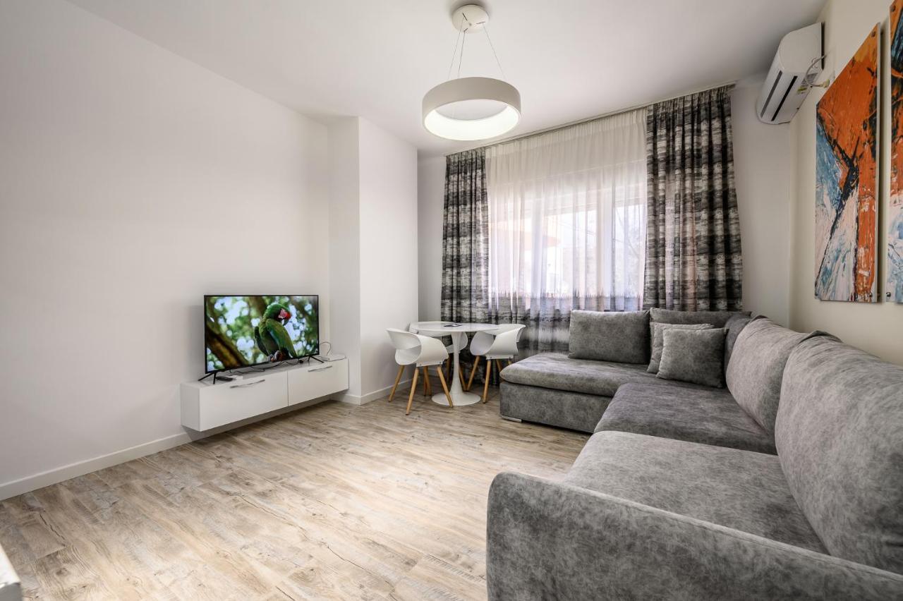 Miku Apartment-City Walk 1Bd Stylish Apartment Tirana Exteriör bild