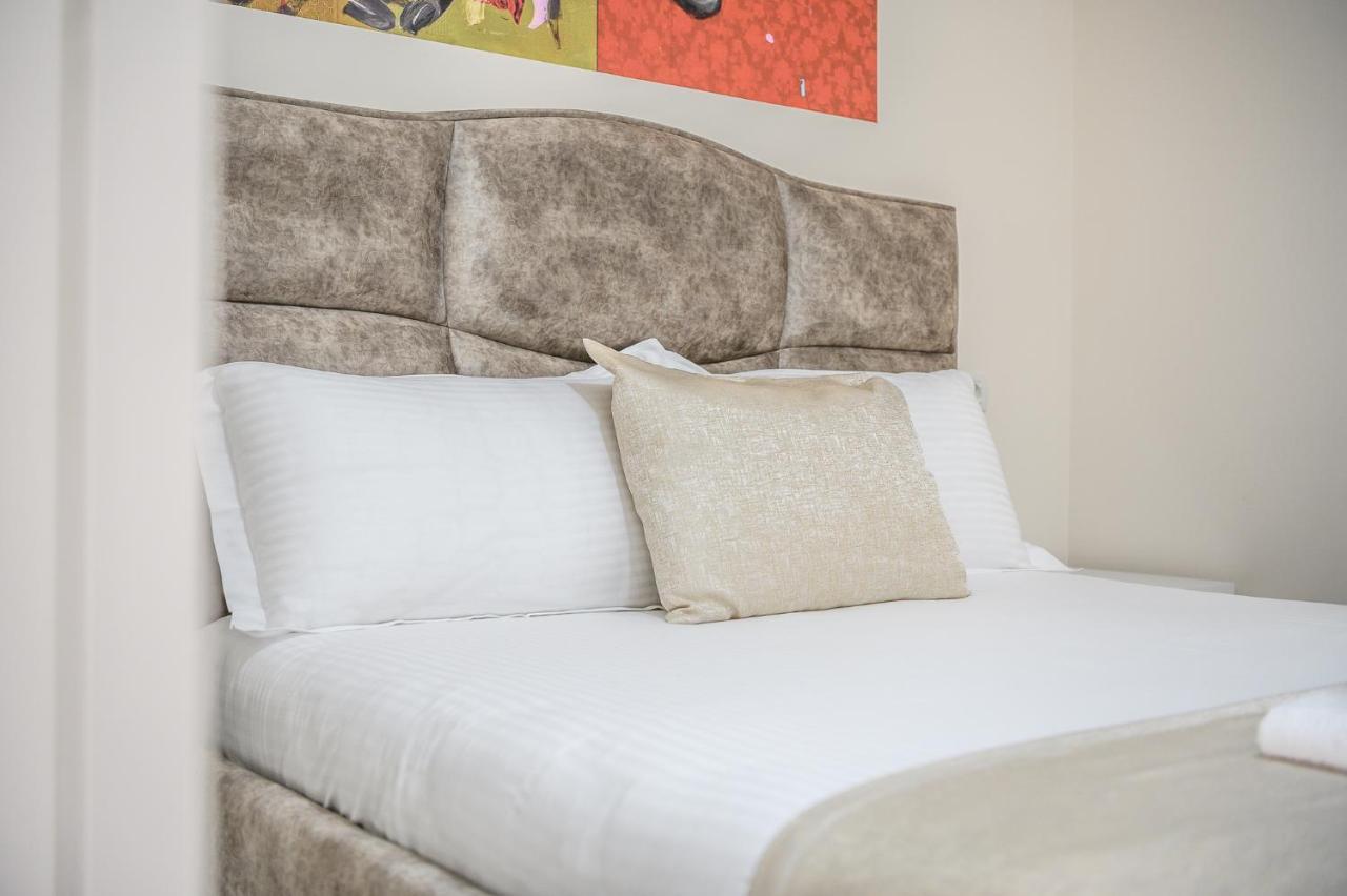 Miku Apartment-City Walk 1Bd Stylish Apartment Tirana Exteriör bild