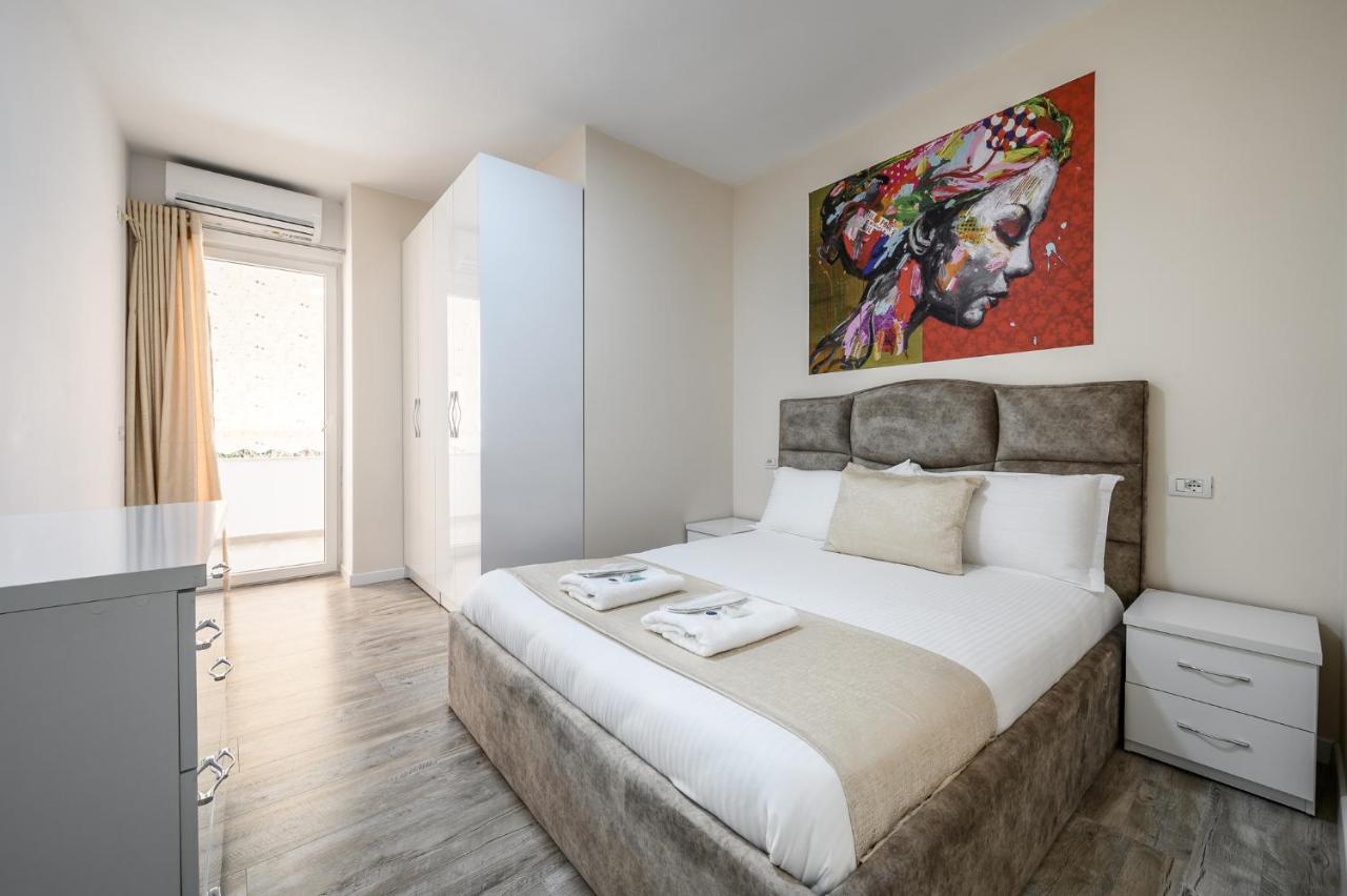 Miku Apartment-City Walk 1Bd Stylish Apartment Tirana Exteriör bild